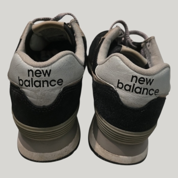 New Balance Womens' Black and White Sneakers - Picture 3 of 3